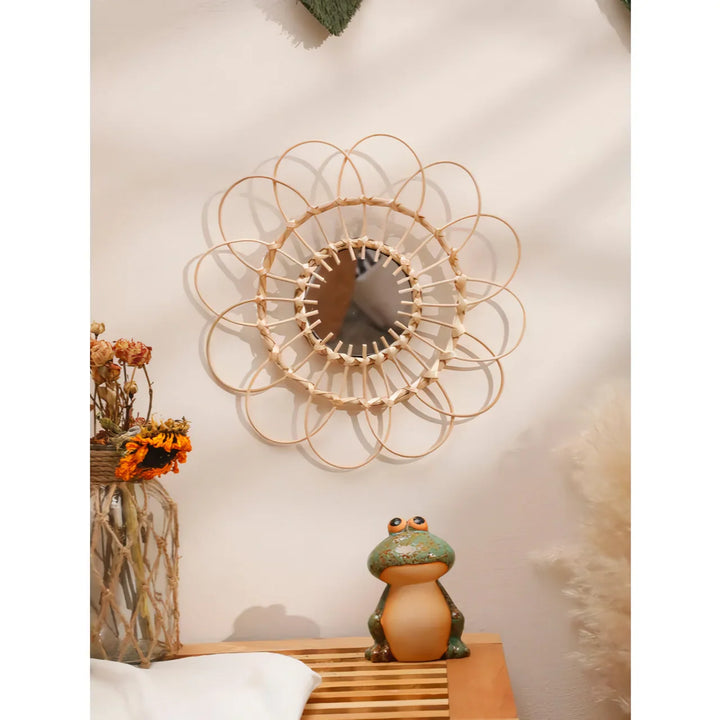 BowLift | Handmade Rattan Decorative Wall Mirror