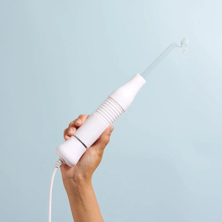 BowLift | GlowPulse – Quick skin clarity with a radiant, soothing complexion