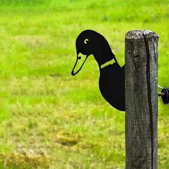Outdoor Garden Farm Peeping Goat Metal Artwork Indoor Decoration | Bowlift