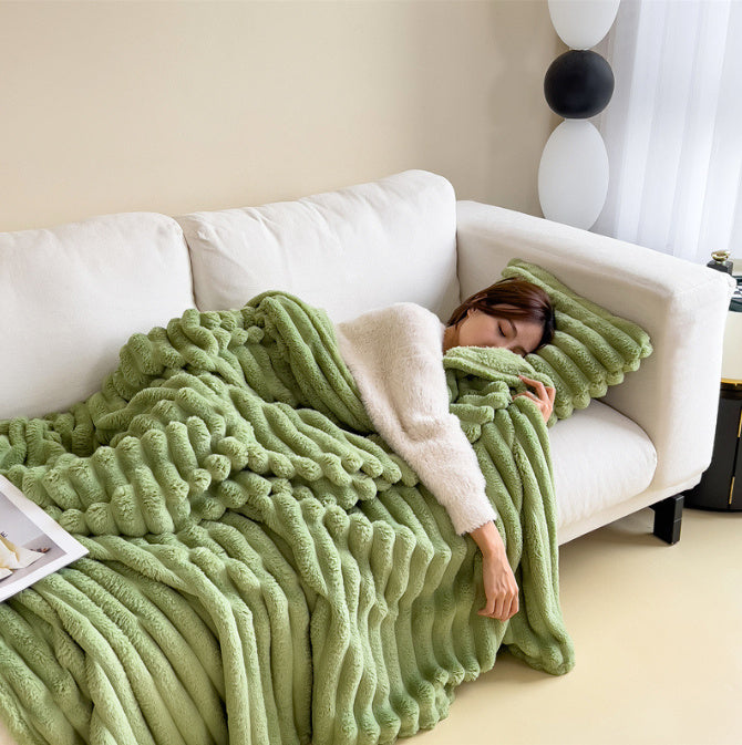 BowLift | WarmHug Blanket - Ultimate Coziness for Cold Winter Evenings