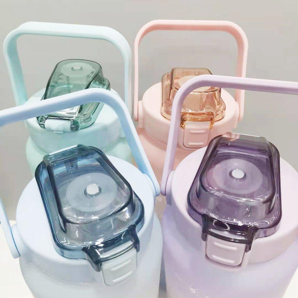 BowLift | 2L Motivational Water Bottle with Time Markers - HydroMotivator