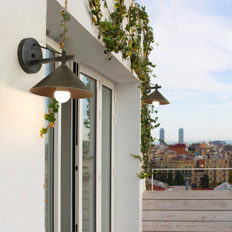 BowLift | Metal Cone Wall Light Vintage 1 Light Outdoor Wall Light in Black/Antique Brass/Old Silver