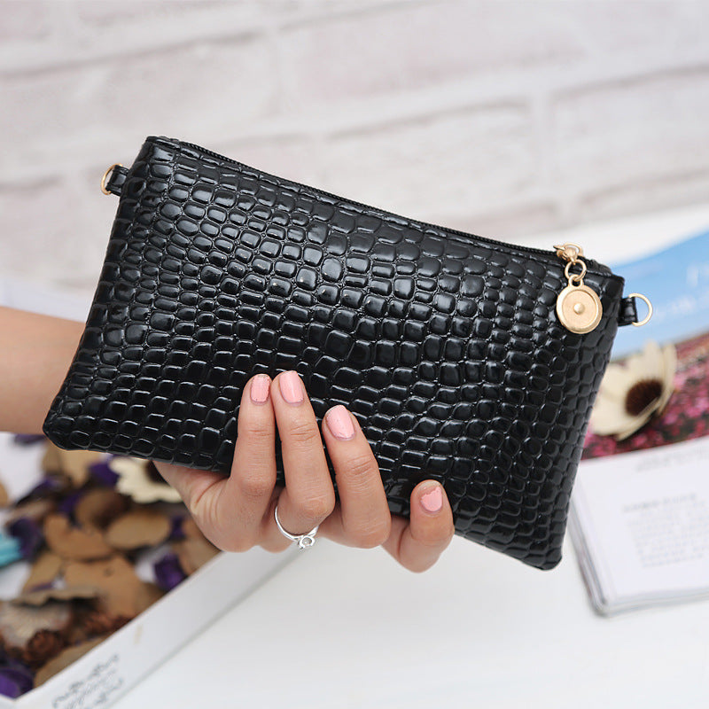 Crocodile Embossed Crossbody Clutch Bag