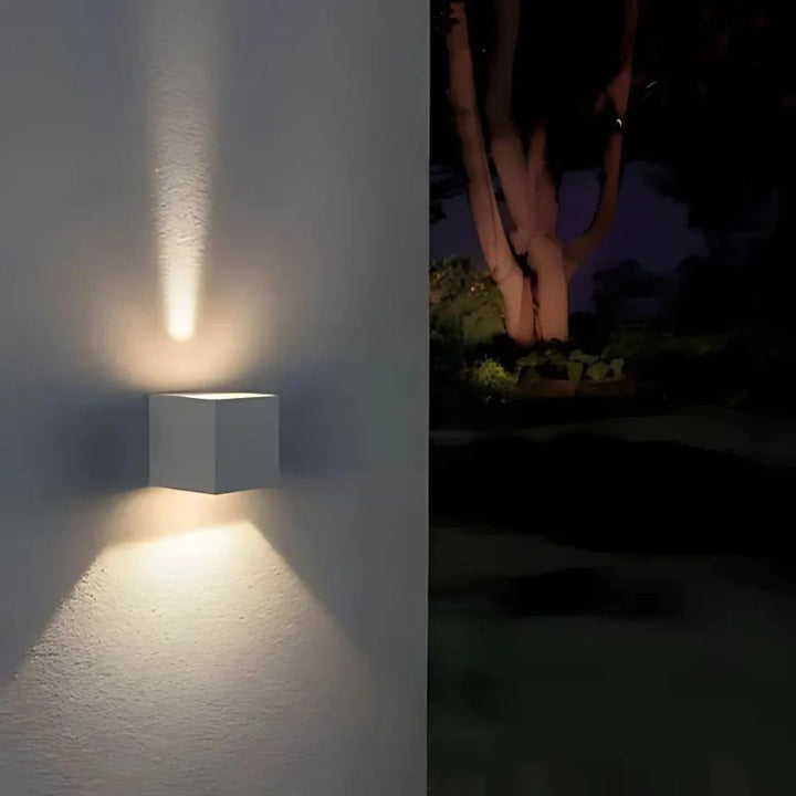BowLift | Adjustable Wall Light