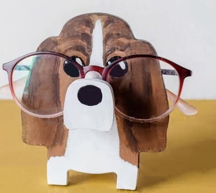 BowLift | Wooden glasses stand with animals