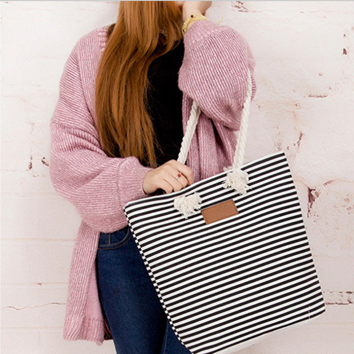 Striped beach bag with sturdy rope handles Bowlift