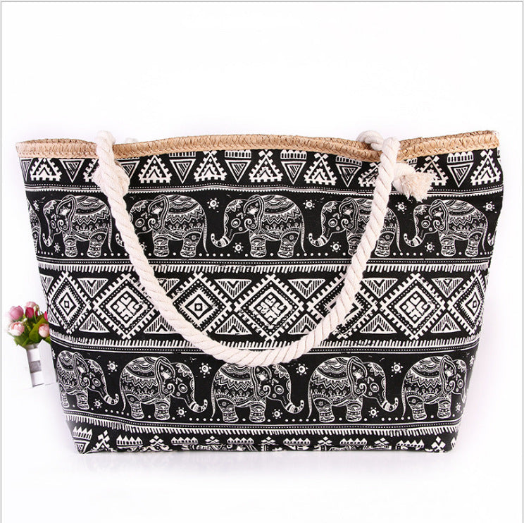 Practical and Stylish Beach Bag Bowlift