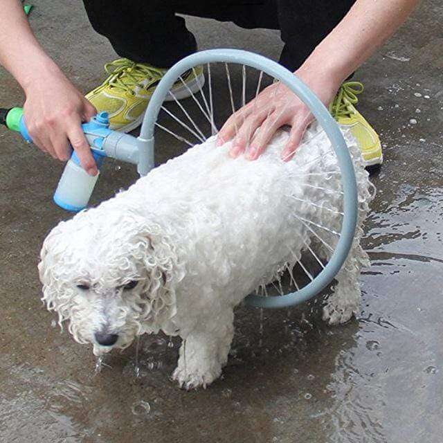 360° Pet Shower Tool - AquaPaws Bowlift