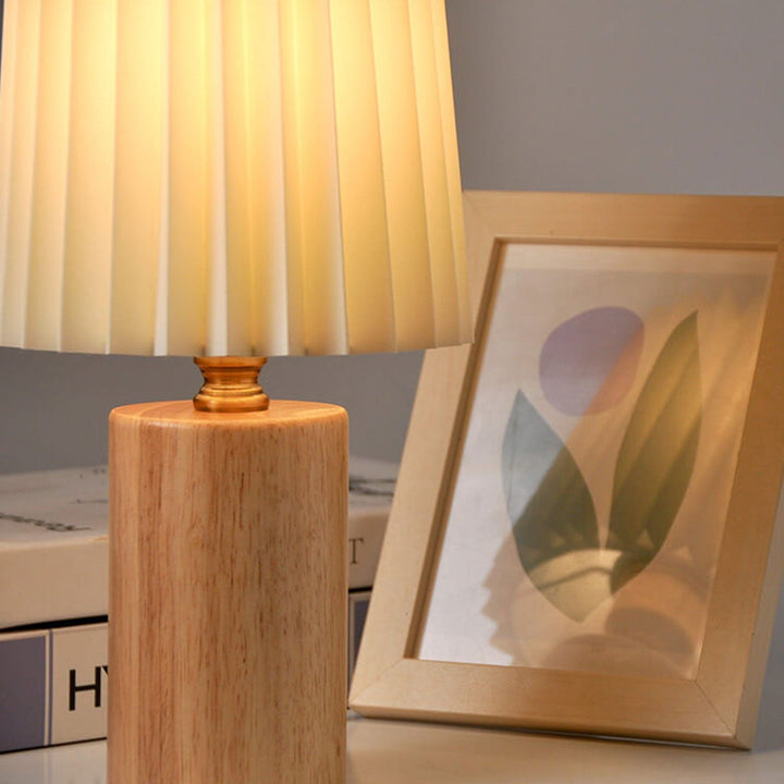 BowLift | Vintage Korean Pleated Column Solid Wood Base 1-Light Table Lamp