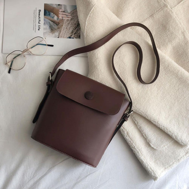 Drawstring bag made of PU | Bowlift