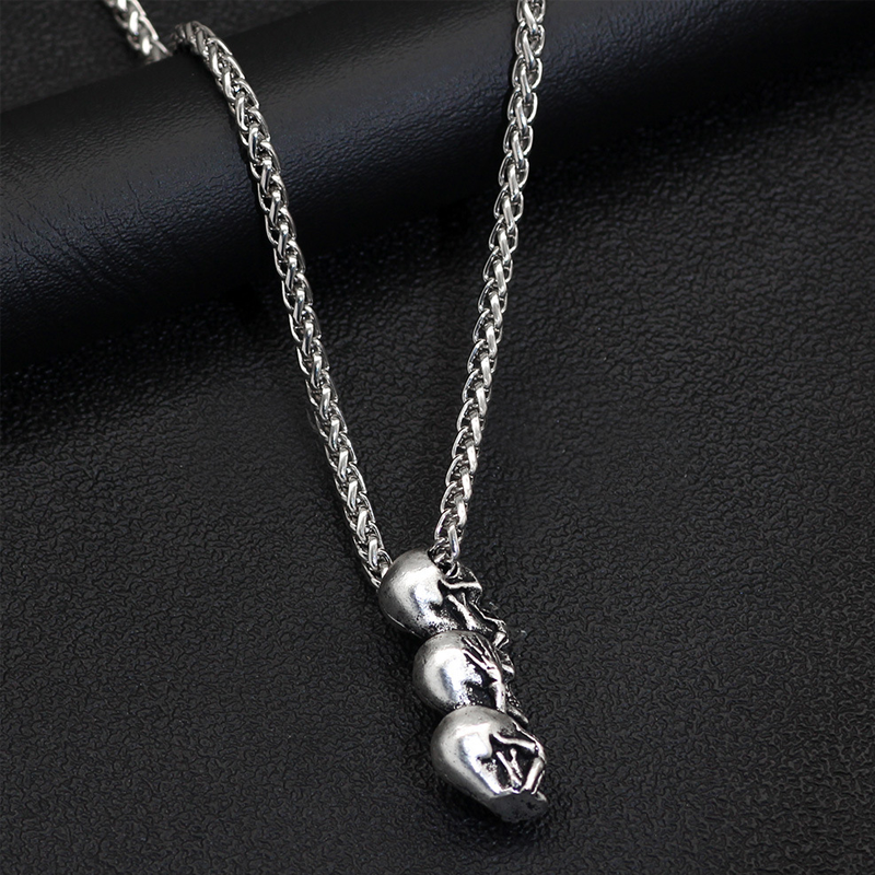 BowLift | Skull Necklace