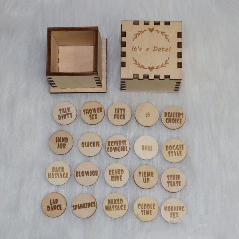 BowLift | Fun Date Night Activity Tokens & Box (Set of 20 Pieces)