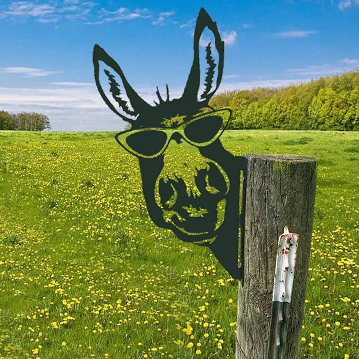 BowLift | Outdoor Garden Farm Peeping Goat Metal Artwork Indoor Decoration