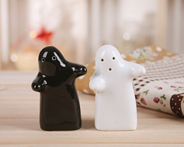 BowLift | 2PCS Love Hug Seasoning Shakers Sets