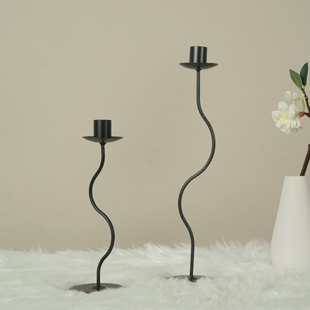 BowLift | Sculpted Wavy Iron Candle Holder