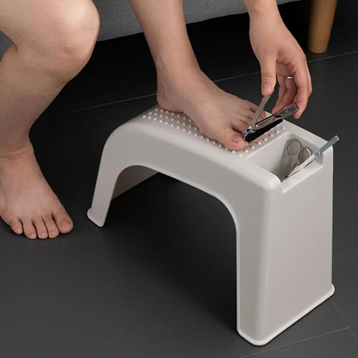 BowLift | Plastic Footstool with Anti-Slip Base