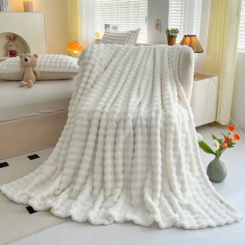 BowLift | Luxury Bubble Texture Fleece Blanket - BubbleNest