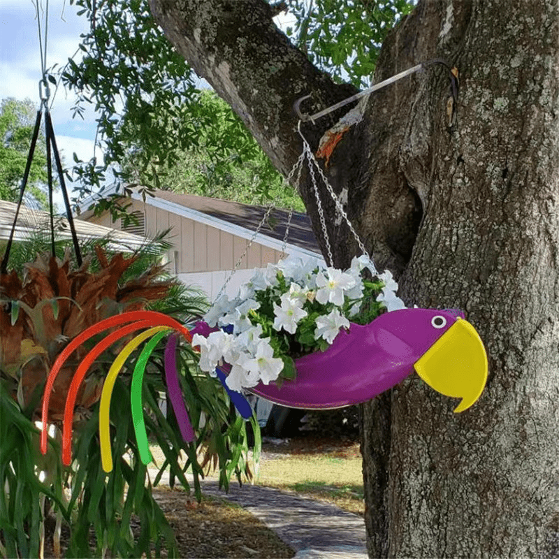 BowLift | Colourful chicken design garden decoration