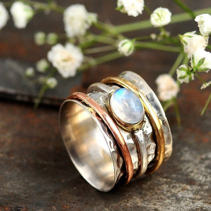 BowLift | Moonstone Meditation Ring