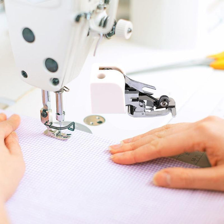 Side Cutter Overlock Sewing Foot | Bowlift