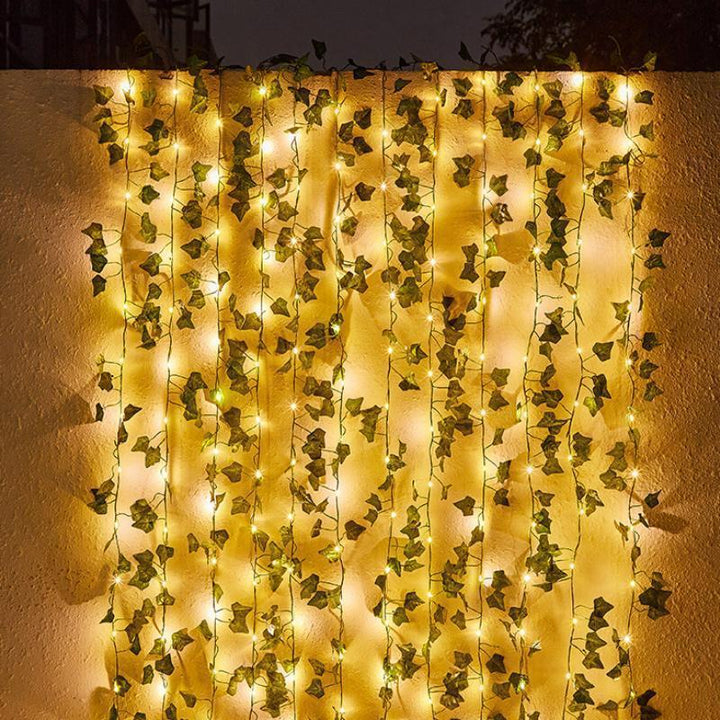 BowLift | Rheinwing™ Solar Rattan LED Lights