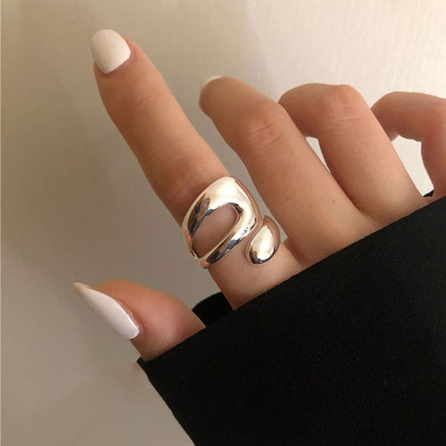 BowLift | Drop Hoops Ring