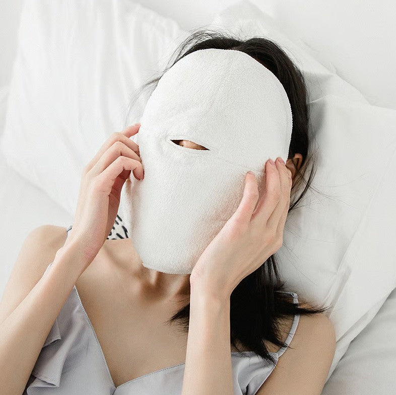 BowLift | Moisturizing facial towel made of coral velvet