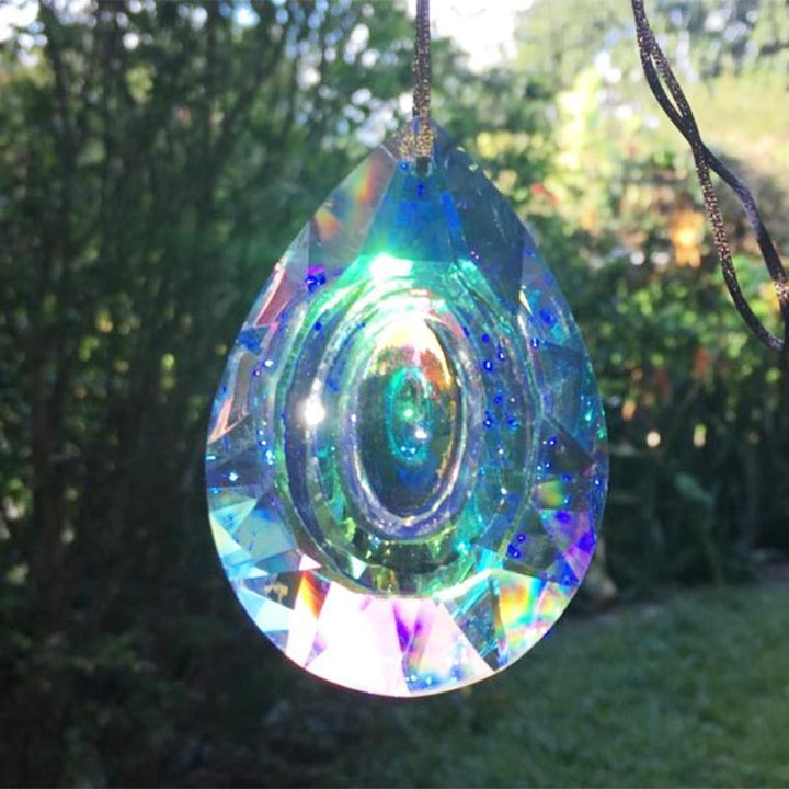 BowLift | Teardrop Crystal Pendant