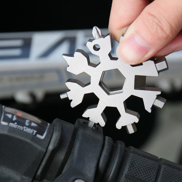 Saker 18-in-1 Snowflake Multi-Tool | Bowlift