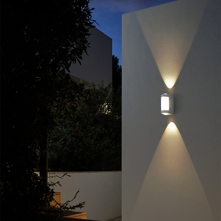 BowLift | IP65 Waterproof Outdoor Wall Lamp