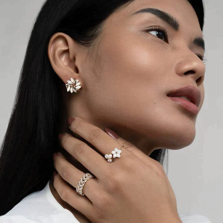 Chic Opal Floral Stud Earrings Bowlift