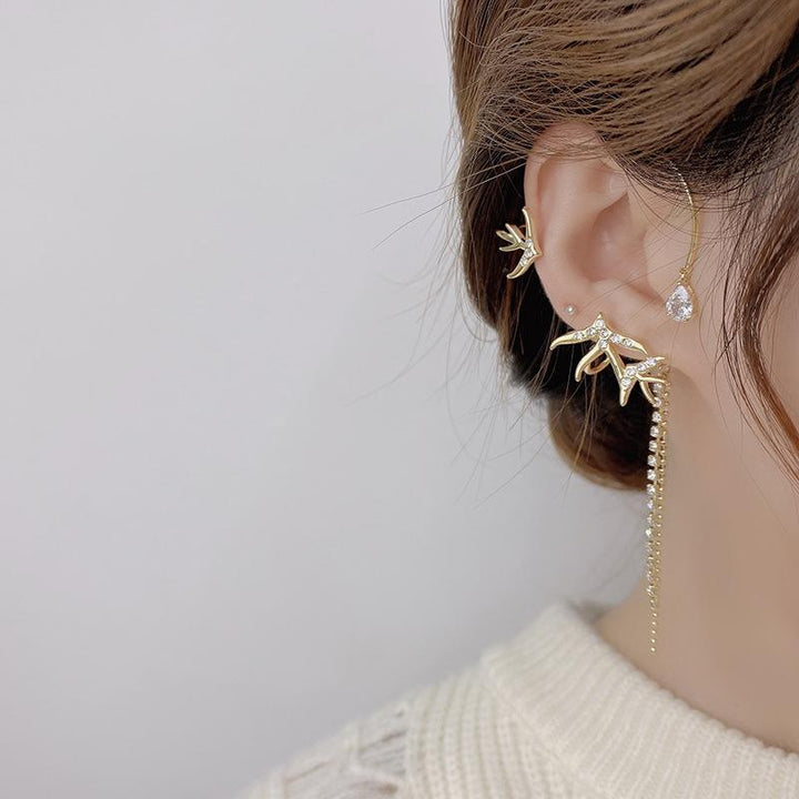 BowLift | Rhinestone Swallow Earrings