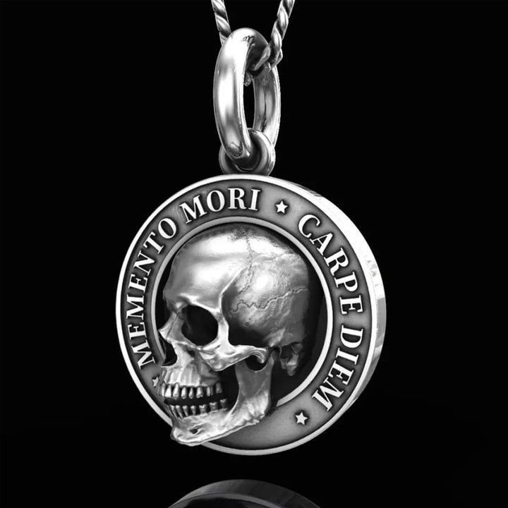 BowLift | Skull Necklace Made of Titanium Steel