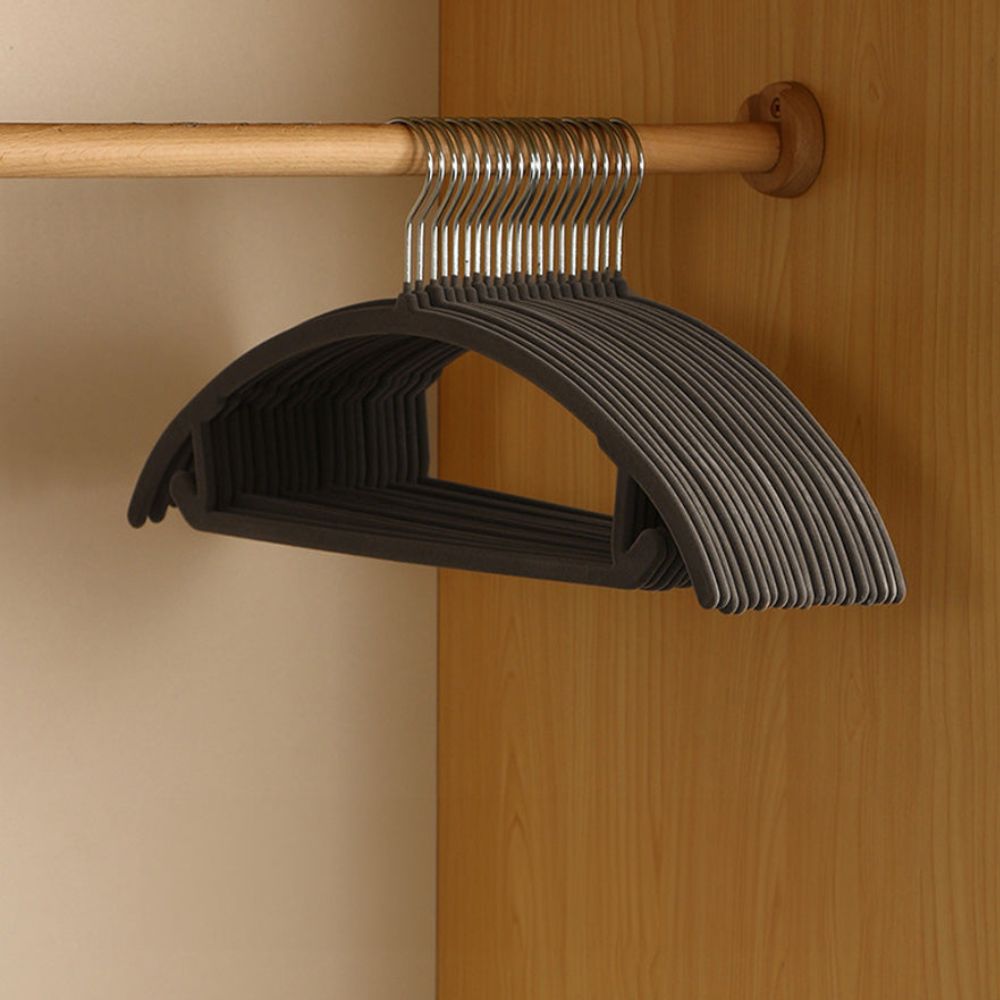 BowLift | Non-Slip Curve Hangers | Set of 10
