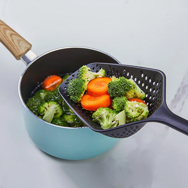 Silicone Kitchen Scoop Colander | Bowlift