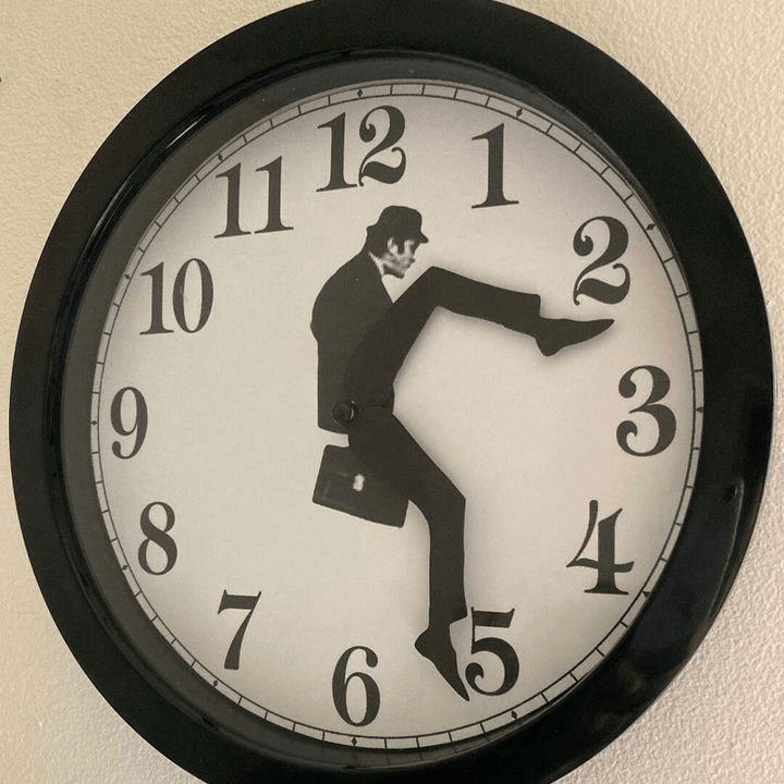 BowLift | Ministry of Stupid Walks Clock