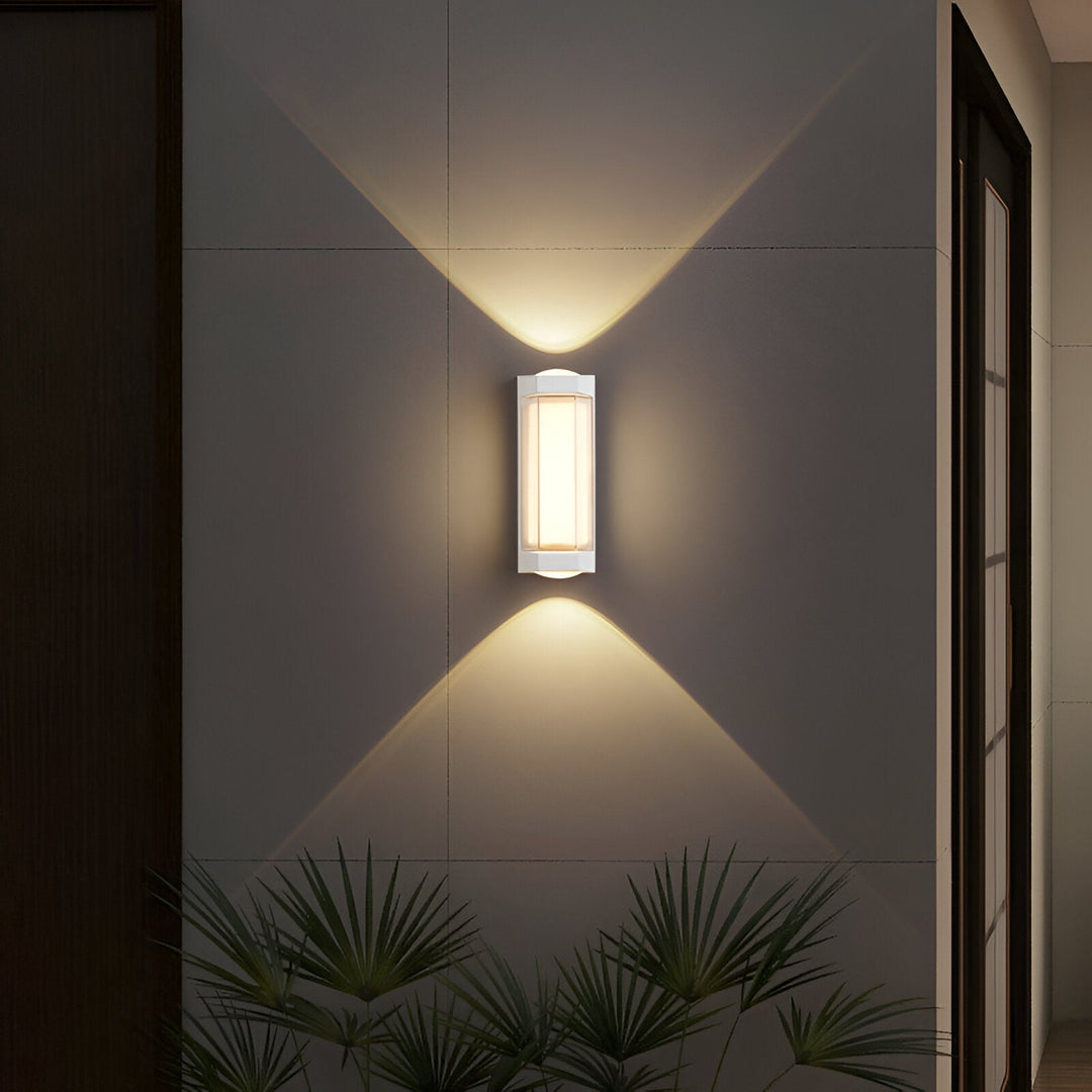 BowLift | IP65 Waterproof Outdoor Wall Lamp