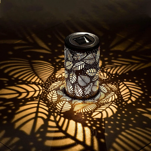 BowLift | Solar Outdoor Lamp with Leaf Pattern
