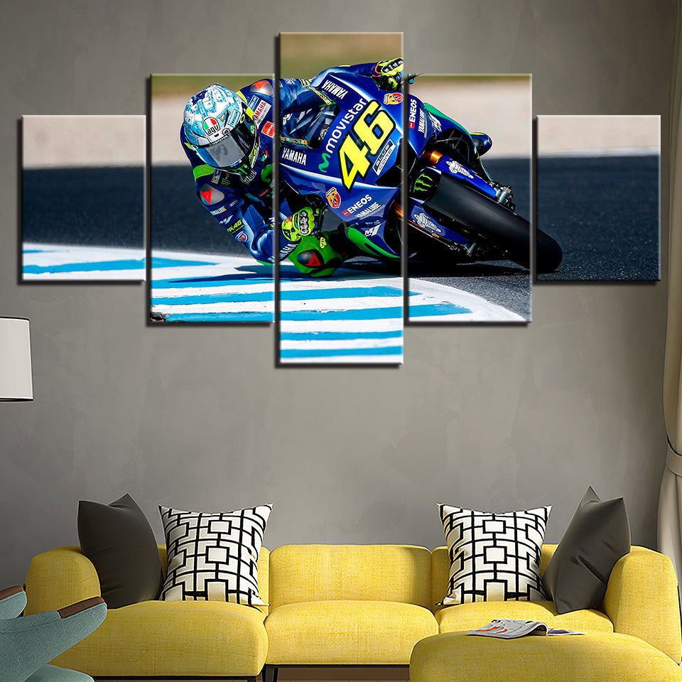 Motorcycle Race - Canvas Wall Art Painting | Bowlift
