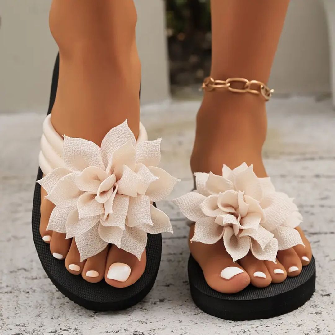 Floriva – Women's Floral Flip-Flops