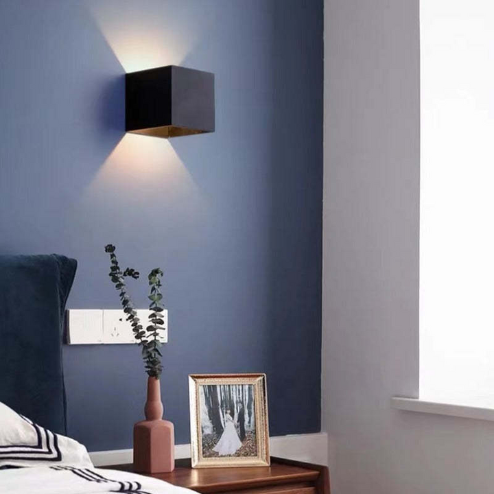 BowLift | Modern Aluminum LED Wall Light – Waterproof