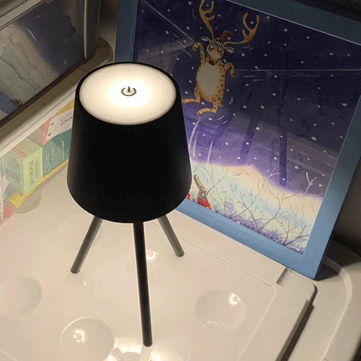 BowLift | Nordic tripod table lamp - Stylish wireless LED night light