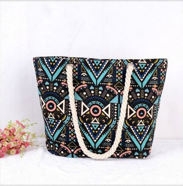 Large beach bag with ethnic pattern Bowlift