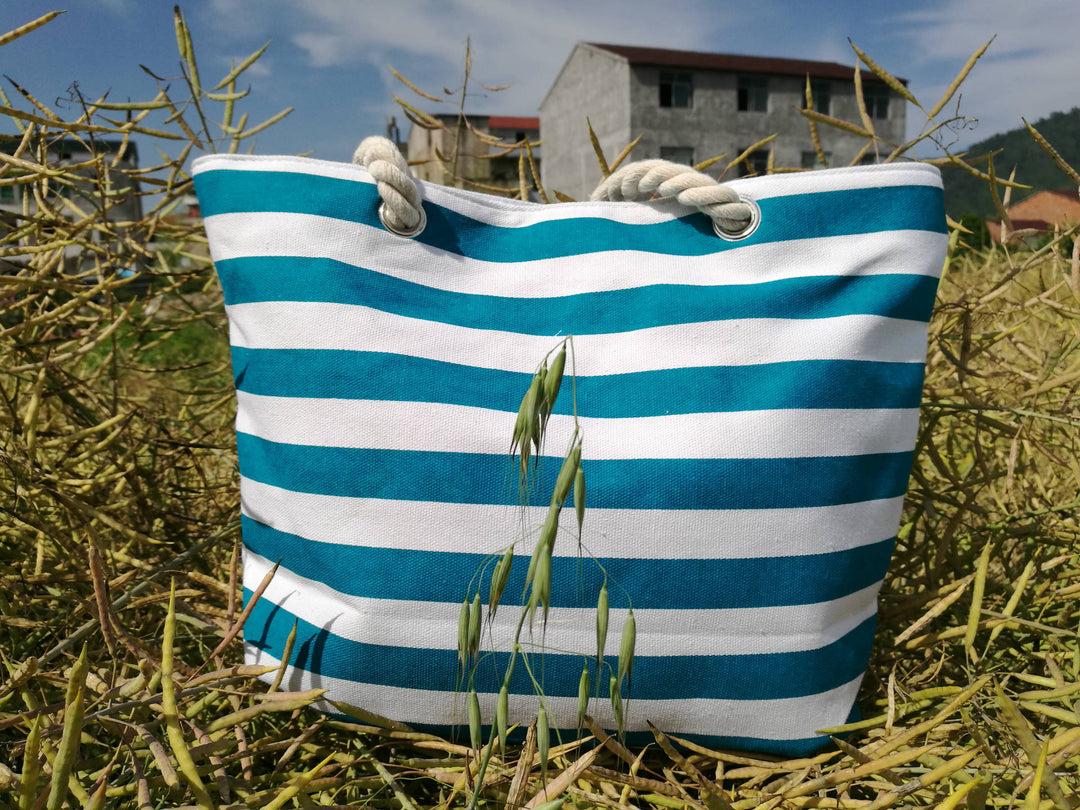 Durable beach bag with sturdy rope handles Bowlift