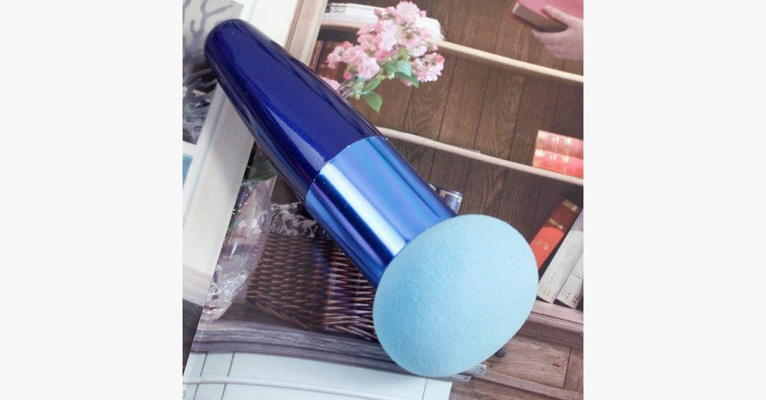 BowLift | Sponge Foundation Round Makeup Brush - Perfect for Naturally Looking Makeup