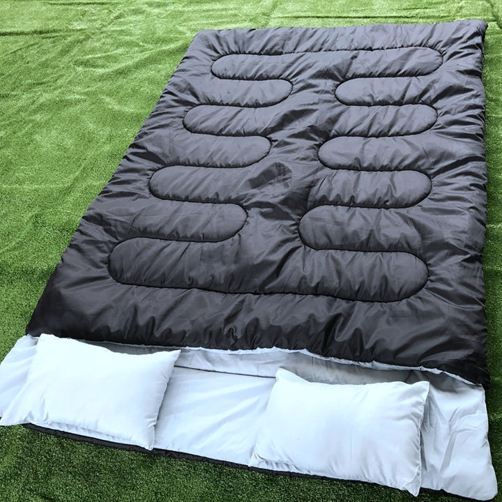 Travel blanket with integrated pillows Bowlift