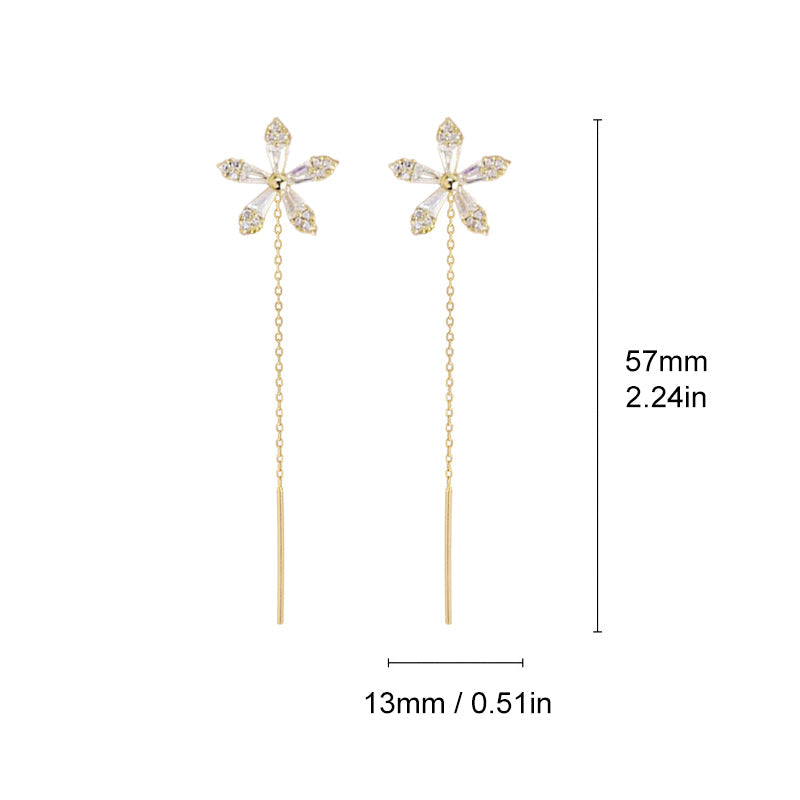BowLift | Shiny Diamond Flower Earrings