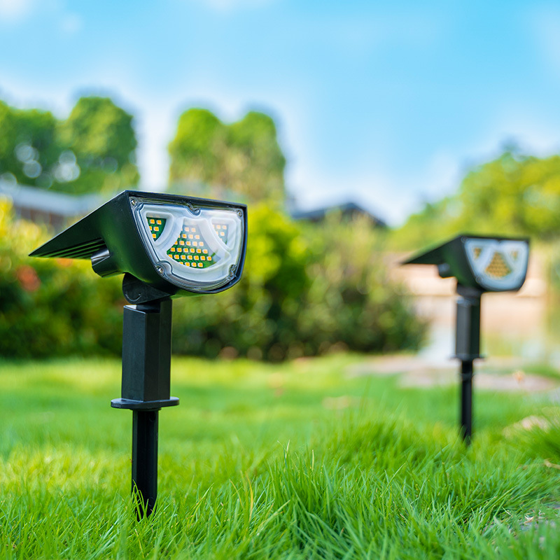 BowLift | Solar LED Spotlight – Outdoor lighting with solar panel for garden and pathways