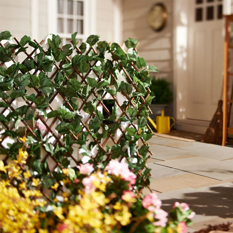 Expandable Faux Privacy Fence | Bowlift