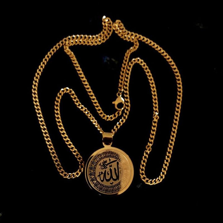 BowLift | Round Pendant Golden Necklace
